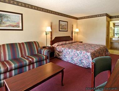 Motel Super 8 By Wyndham Brunswick South I-95 Pokoj fotografie